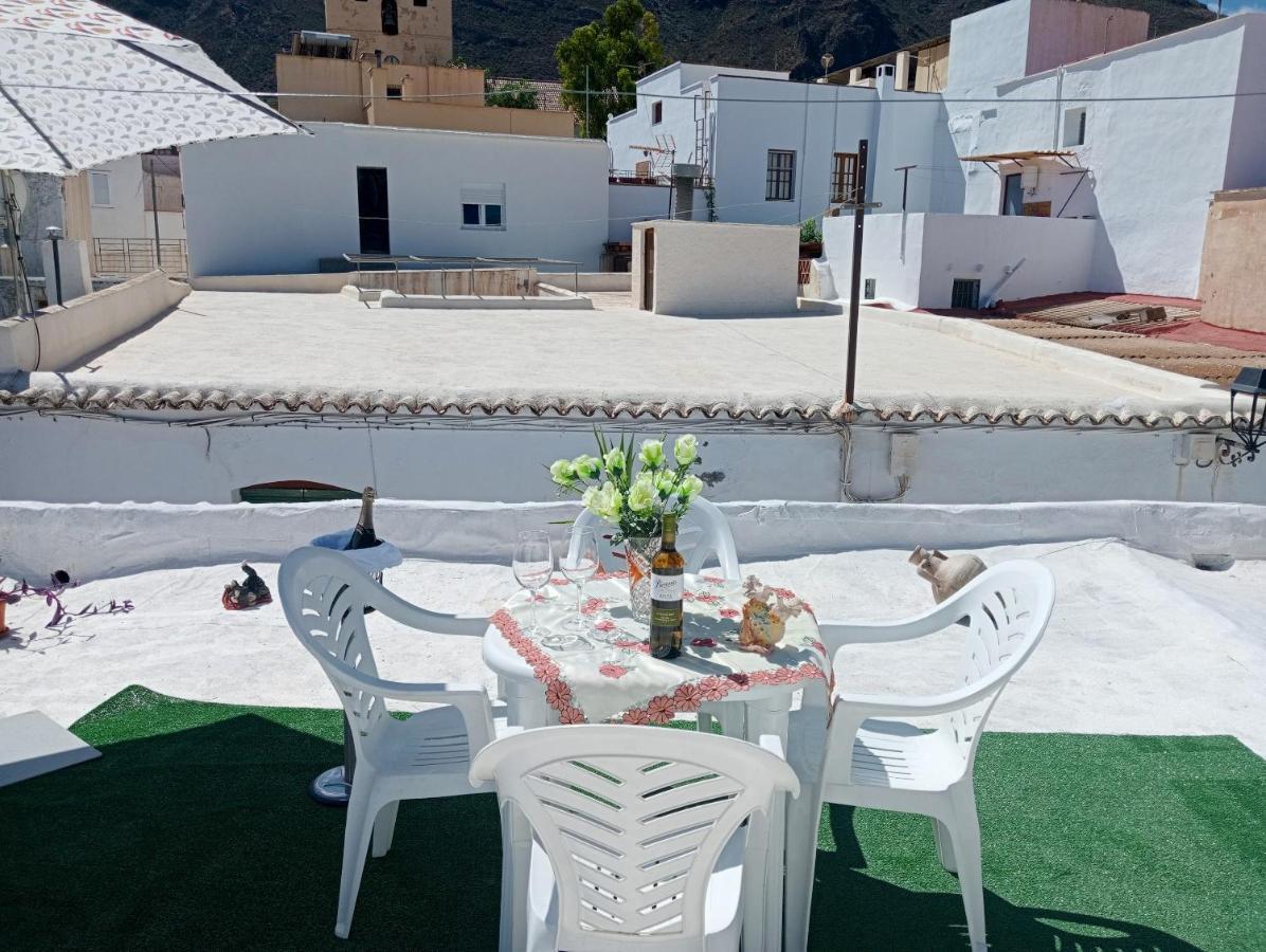 Charming House In Illar With Mountain View And Balcony Villa Dış mekan fotoğraf