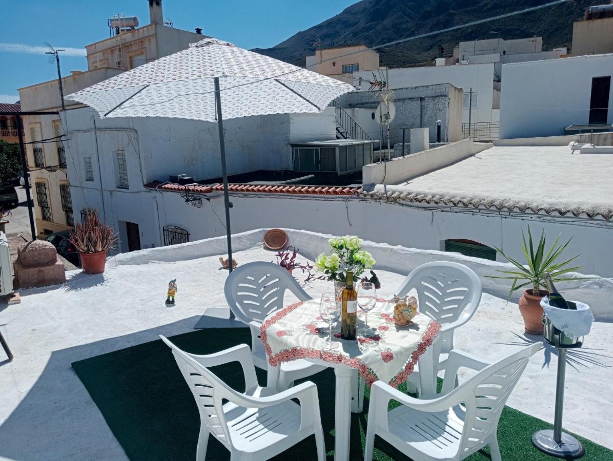 Charming House In Illar With Mountain View And Balcony Villa Dış mekan fotoğraf